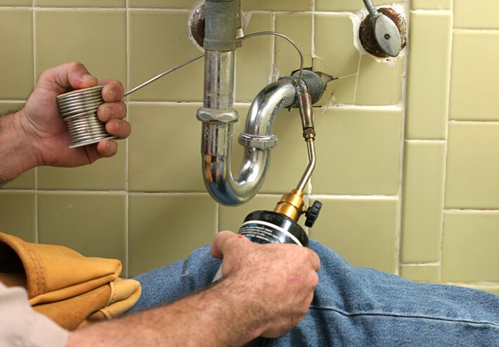 Top Reasons for Hiring a Professional Plumber in Kansas City