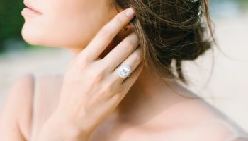 Iamngakan-Eka-This-Engagement-Ring-Builder-Will-Help-You-Design-The-Perfect-Ring-LovBe-Bridal-Musings-2